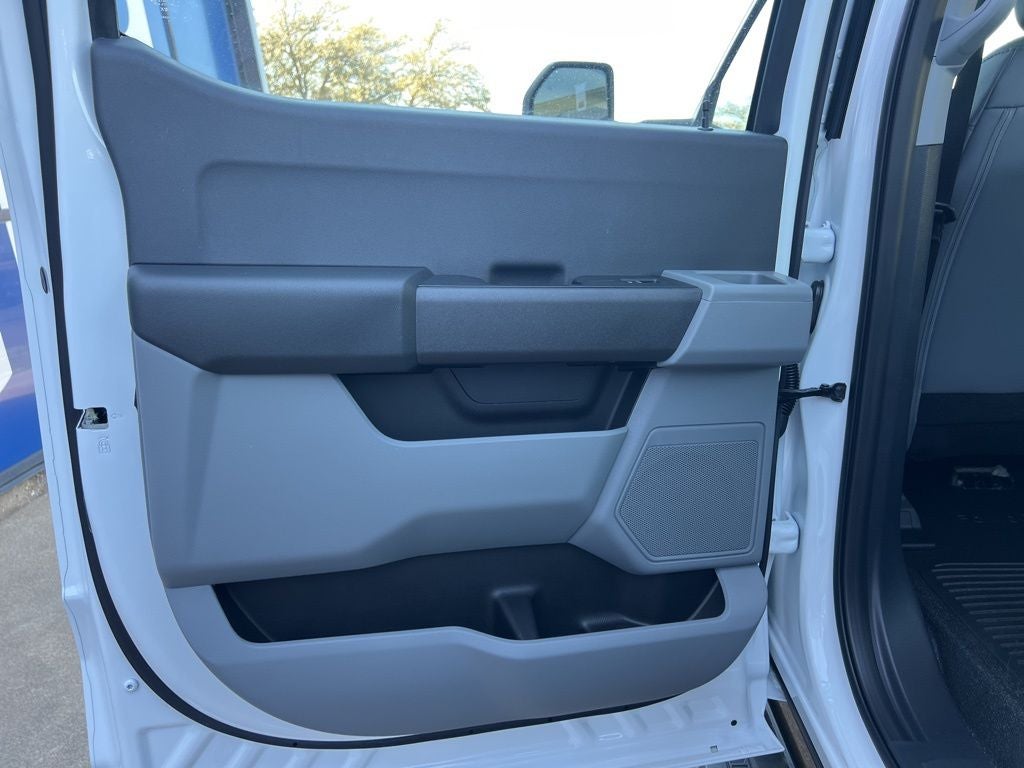 2026 Ford Super Duty F-350SD XL DRW