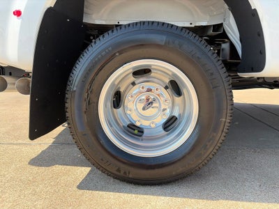 2026 Ford Super Duty F-350SD Lariat DRW