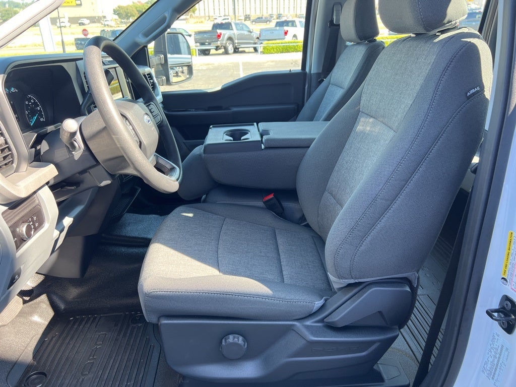 2026 Ford Super Duty F-350SD XL DRW