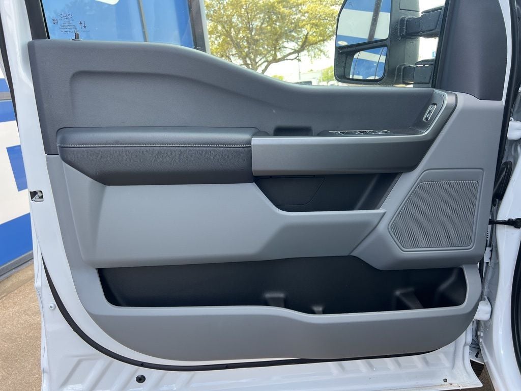 2026 Ford Super Duty F-350SD XL DRW