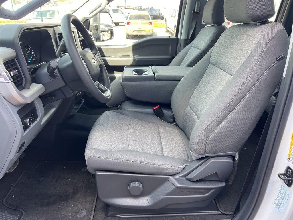 2026 Ford Super Duty F-350SD XL DRW