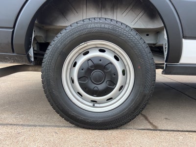 2025 Ford Transit-250 250