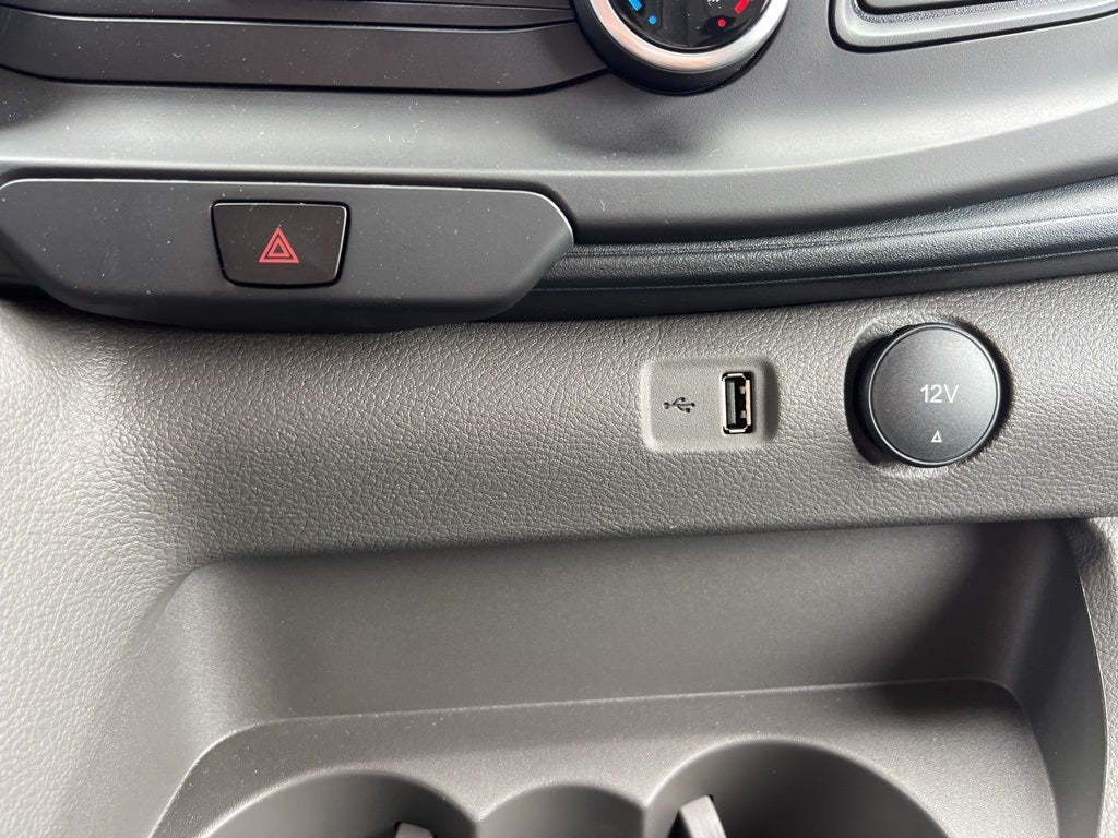 2025 Ford Transit-250 250