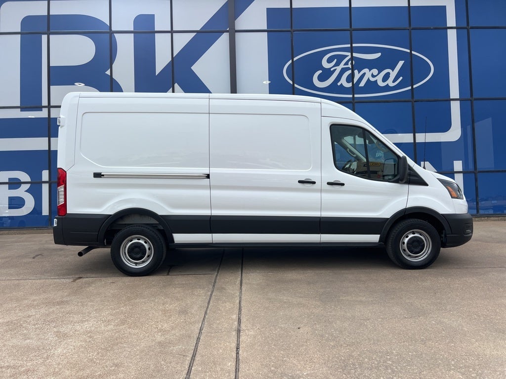 2025 Ford Transit-250 250