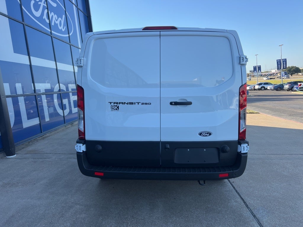 2026 Ford Transit-250 250