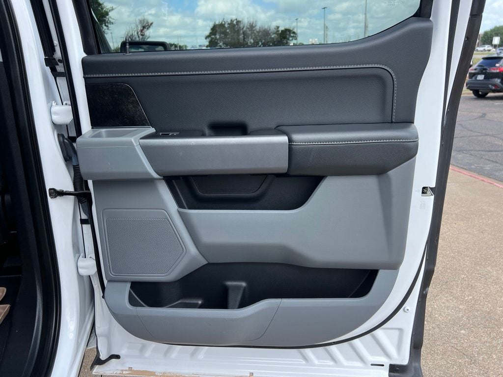 2023 Ford F-150 XLT - Photo 14