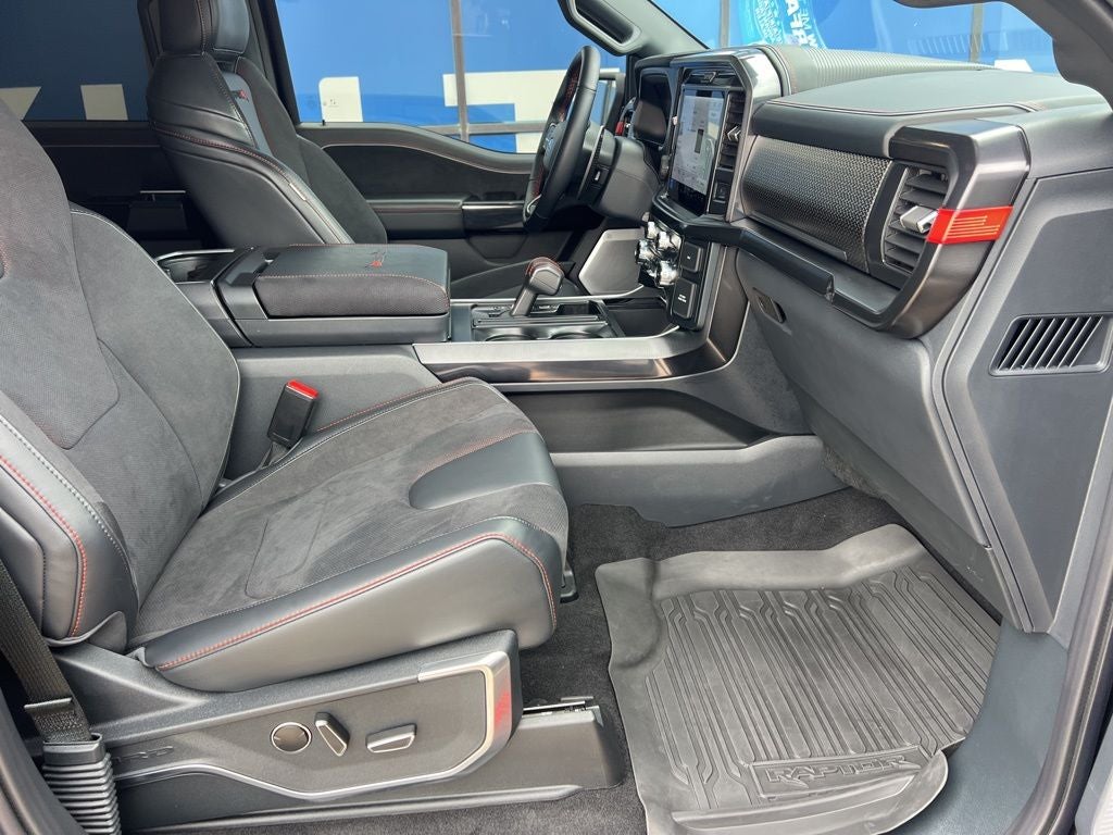 2025 Ford F-150 Raptor R