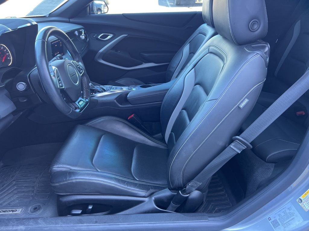 2023 Chevrolet Camaro 2LT 2LT