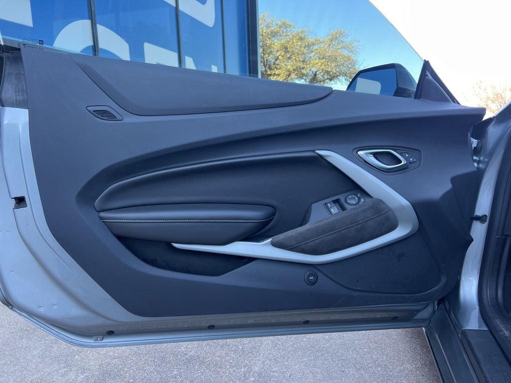 2023 Chevrolet Camaro 2LT 2LT