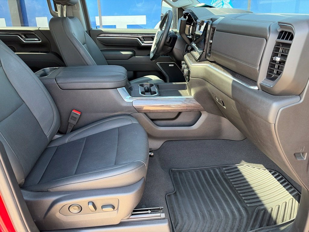 2025 Chevrolet Silverado 2500HD LTZ