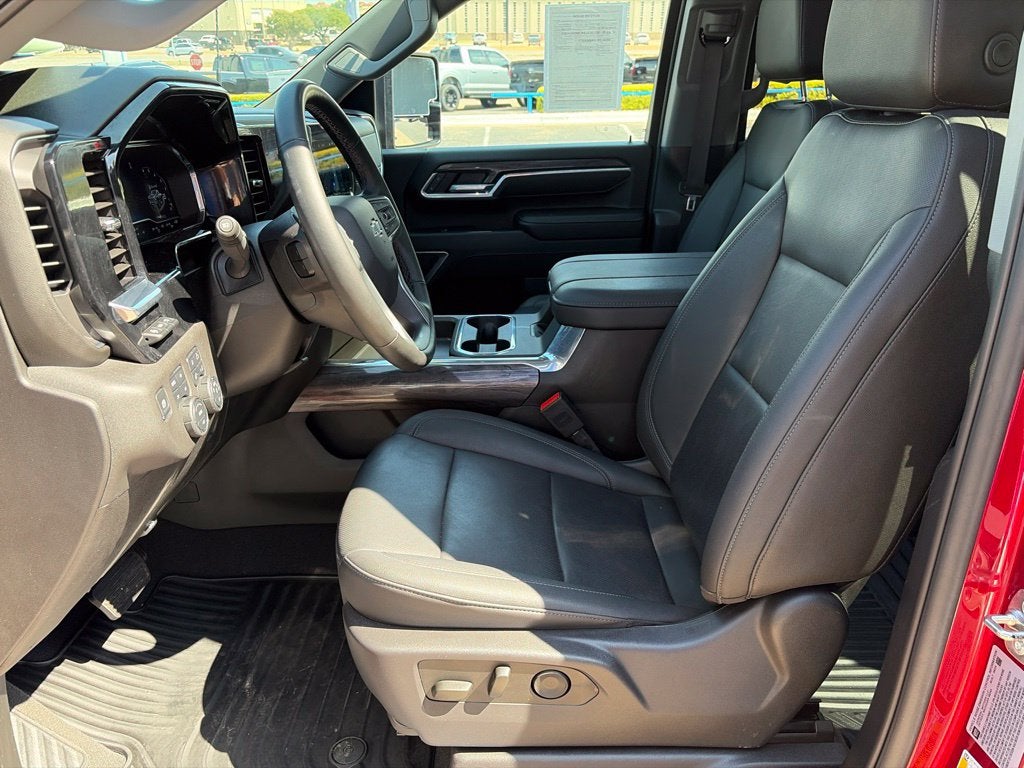 2025 Chevrolet Silverado 2500HD LTZ