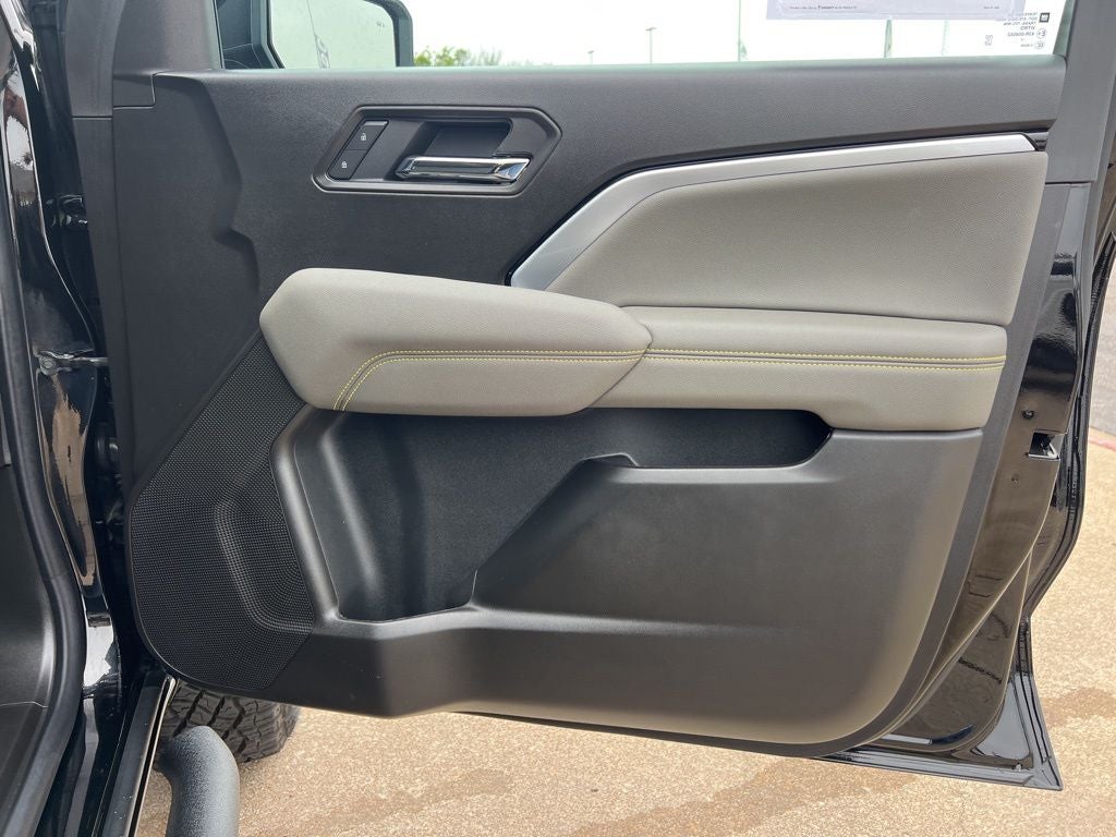 2025 Chevrolet Colorado ZR2