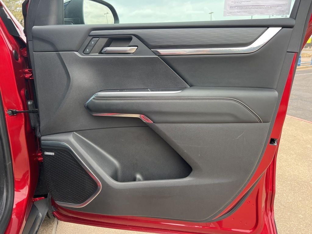 2024 GMC Acadia Elevation