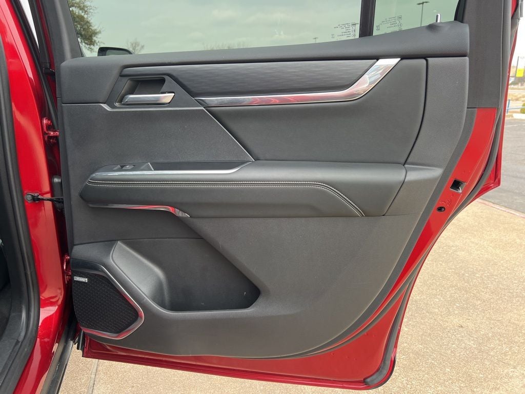 2024 GMC Acadia Elevation