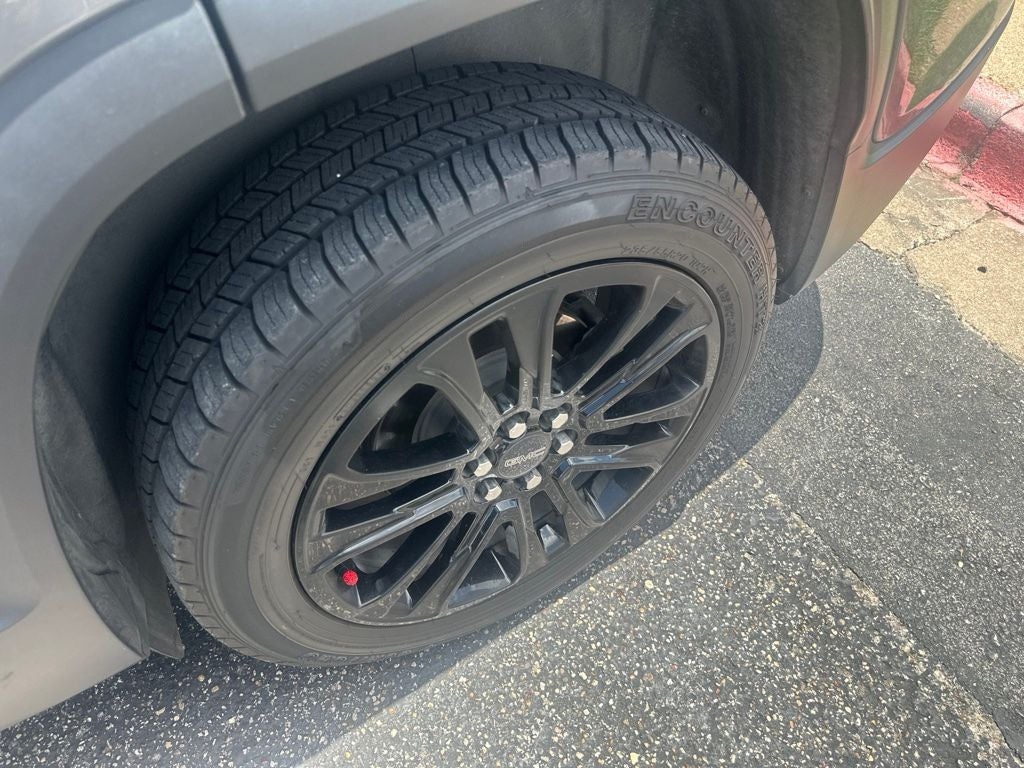 2022 GMC Acadia SLT