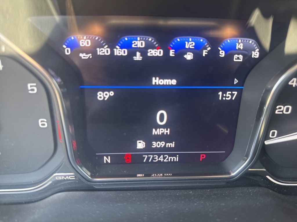 2021 GMC Yukon SLT