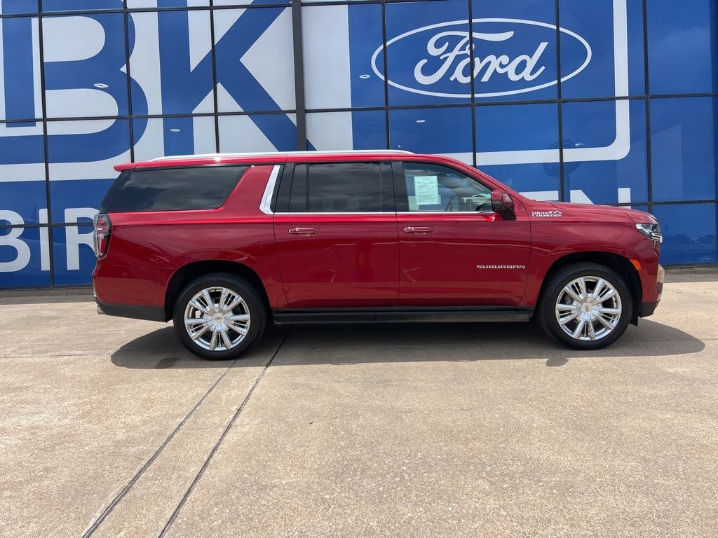 2021 Chevrolet Suburban High Country