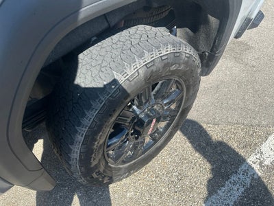 2024 GMC Sierra 2500HD AT4