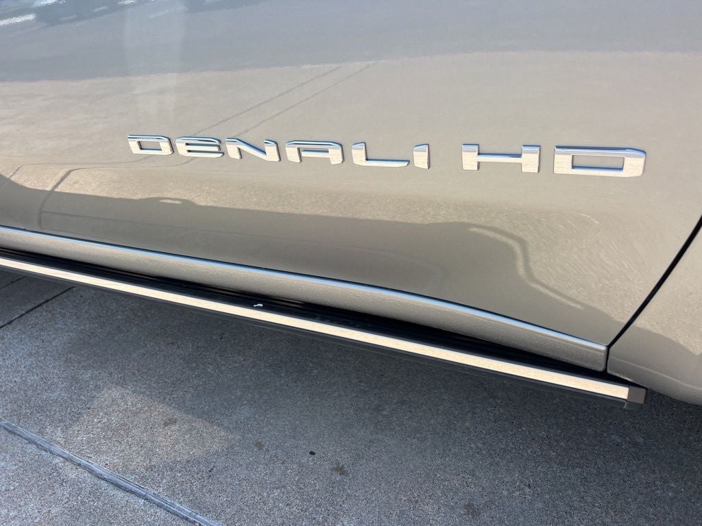 2024 GMC Sierra 3500HD Denali Ultimate