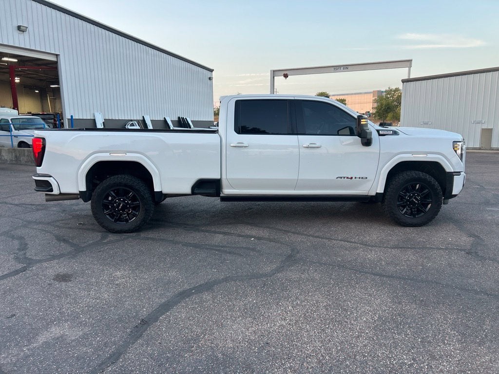 2025 GMC Sierra 3500HD AT4