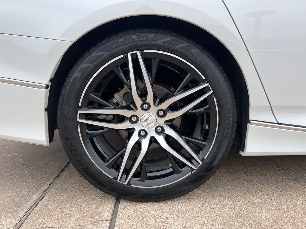 2021 Honda Accord Touring 2.0T