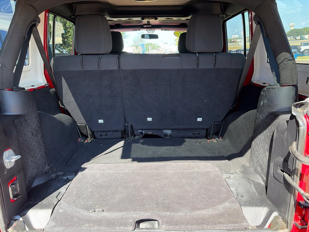 2011 Jeep Wrangler Unlimited Sport