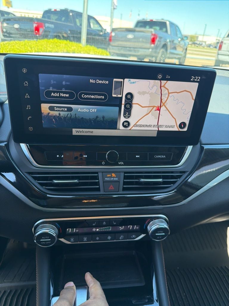 2024 Nissan Altima 2.0 SR