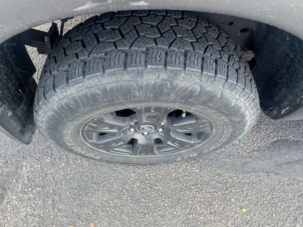 2024 Nissan Titan SV