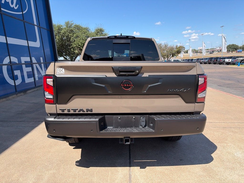 2023 Nissan Titan PRO-4X