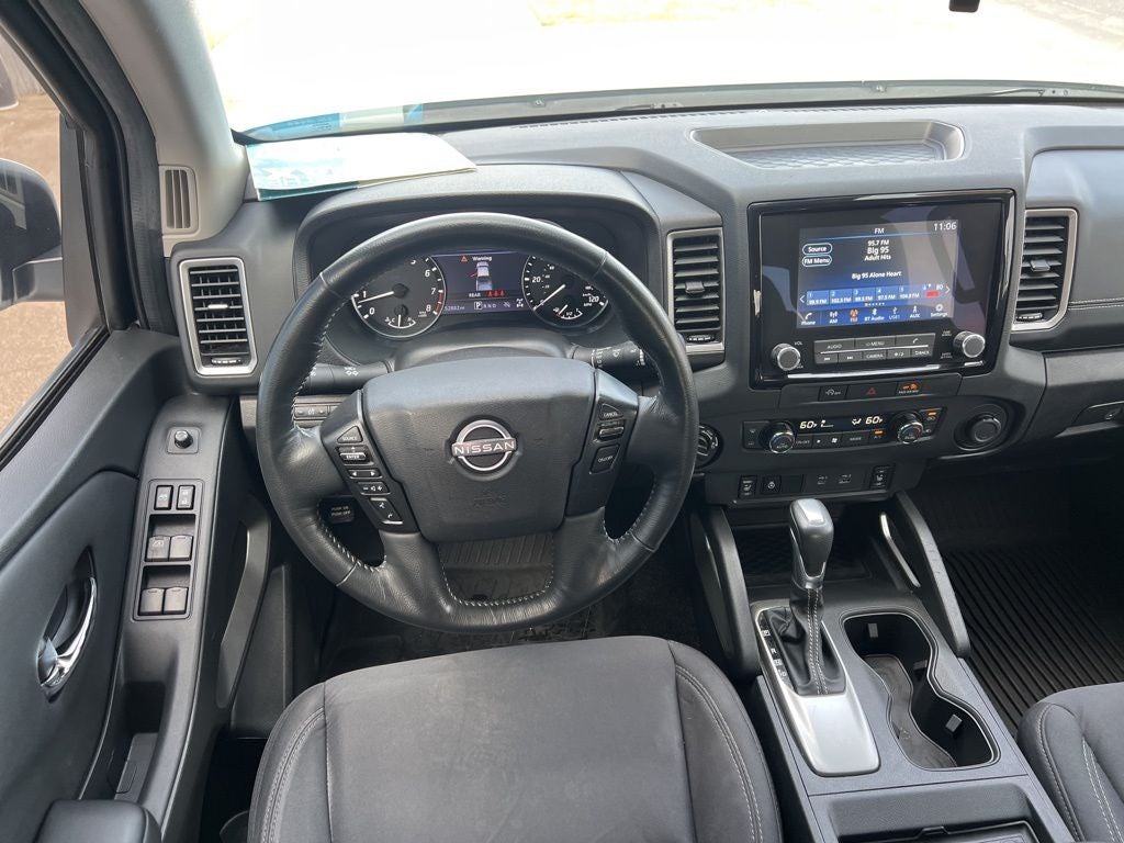 2023 Nissan Frontier SV