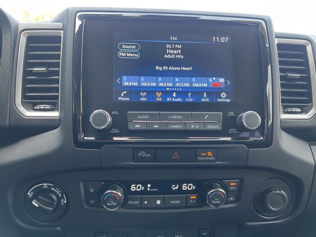 2023 Nissan Frontier SV