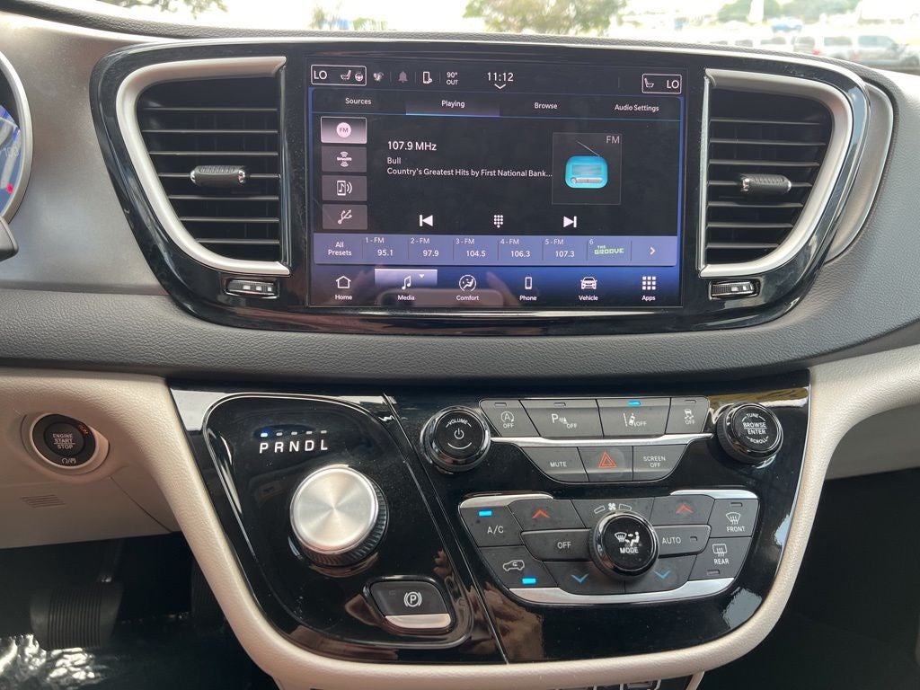 2024 Chrysler Pacifica Touring L