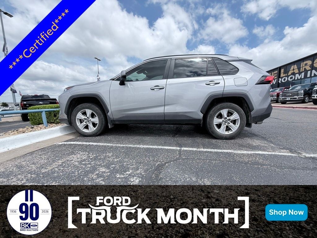 2021 Toyota RAV4 XLE