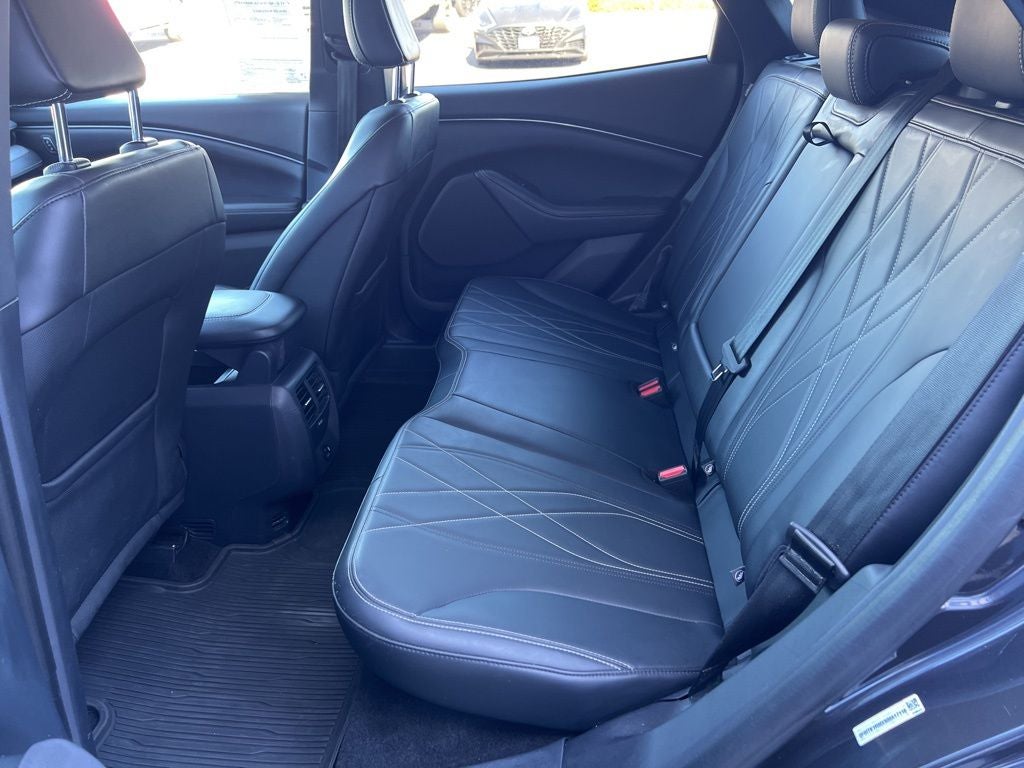 2022 Ford Mustang Mach-E Select