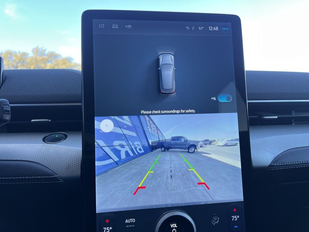 2022 Ford Mustang Mach-E Select