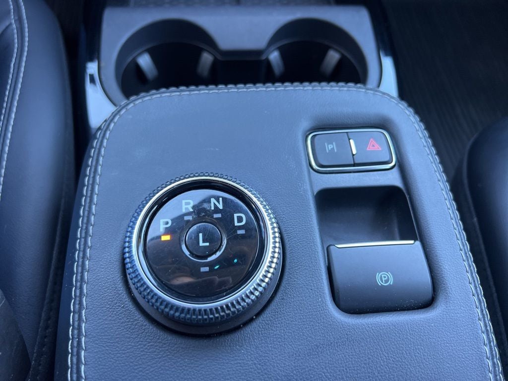 2022 Ford Mustang Mach-E Select