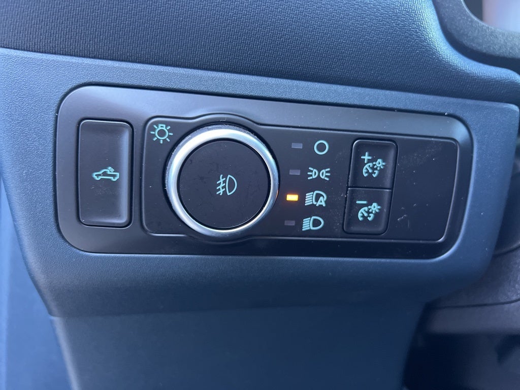 2025 Ford Maverick Lobo Standard