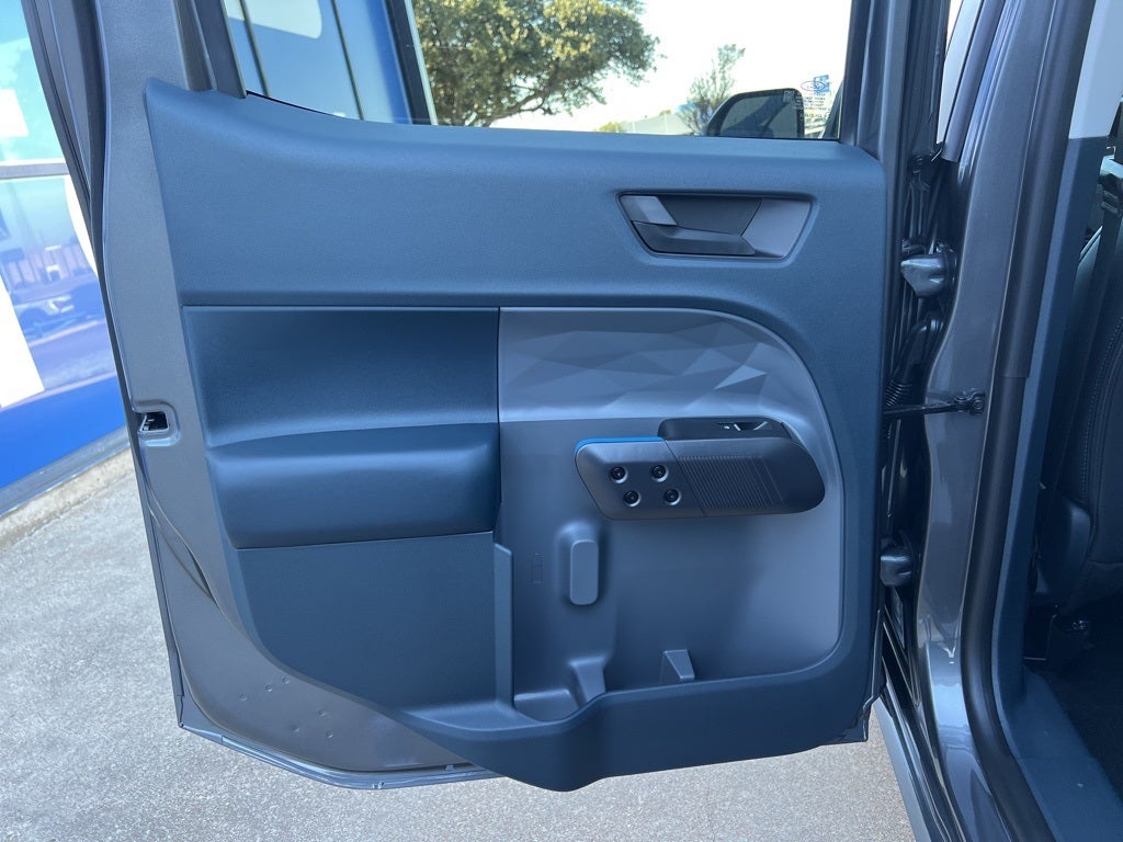 2025 Ford Maverick Lobo Standard