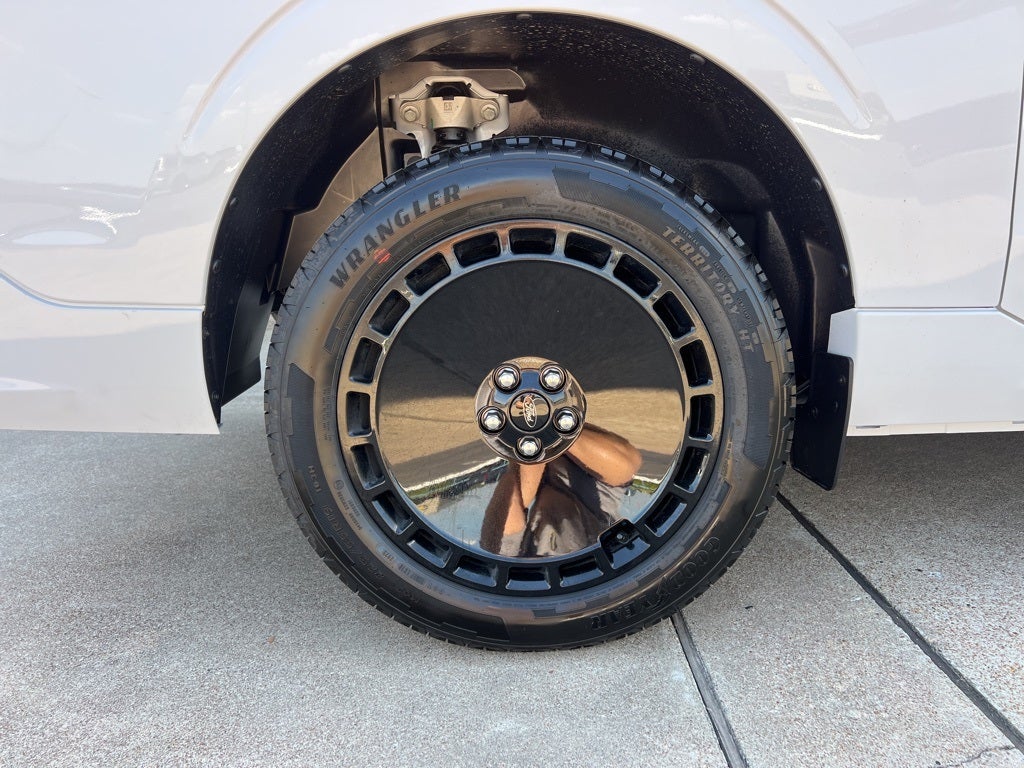 2025 Ford Maverick Lobo Standard