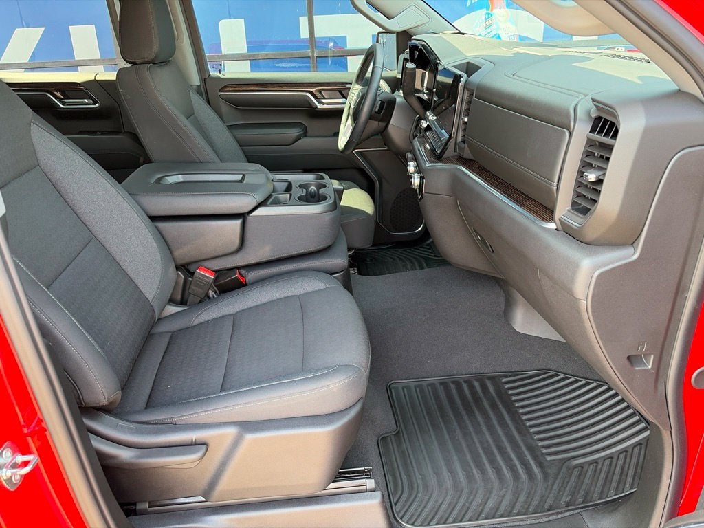 2024 GMC Sierra 1500 SLE