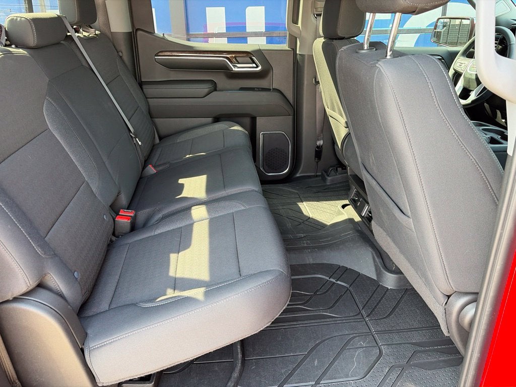 2024 GMC Sierra 1500 SLE