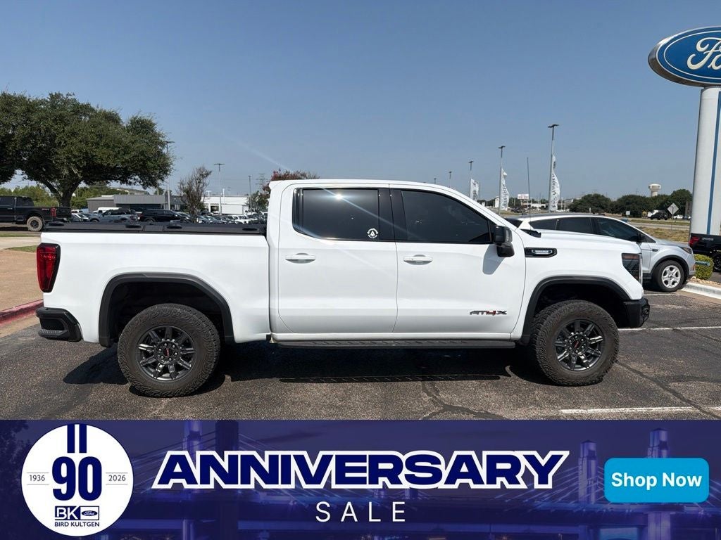 2025 GMC Sierra 1500 AT4X