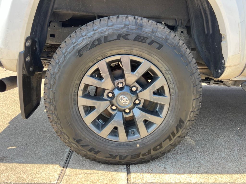 2023 Toyota Tacoma SR5 V6