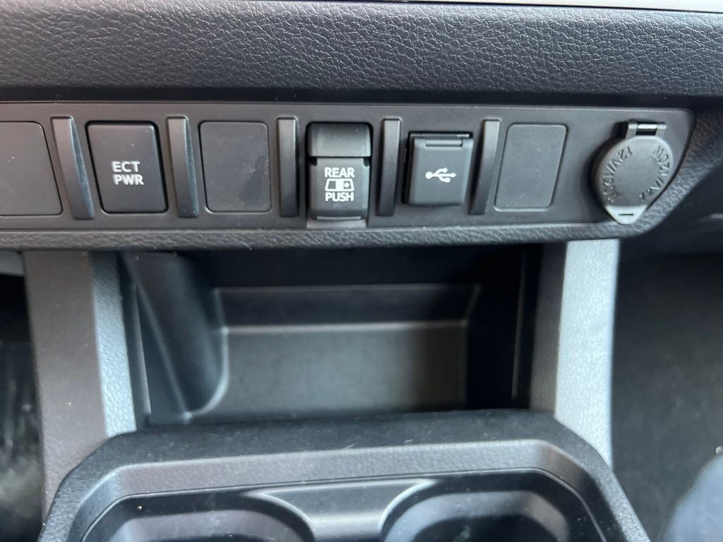 2023 Toyota Tacoma SR5 V6