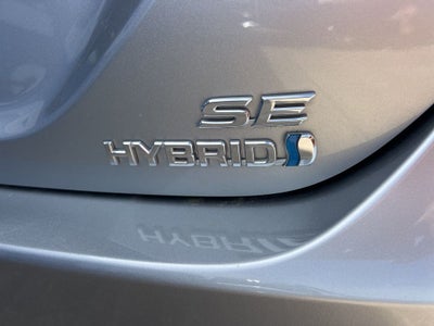 2020 Toyota Camry Hybrid SE