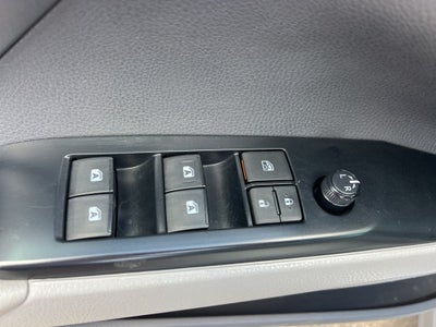 2020 Toyota Camry Hybrid SE