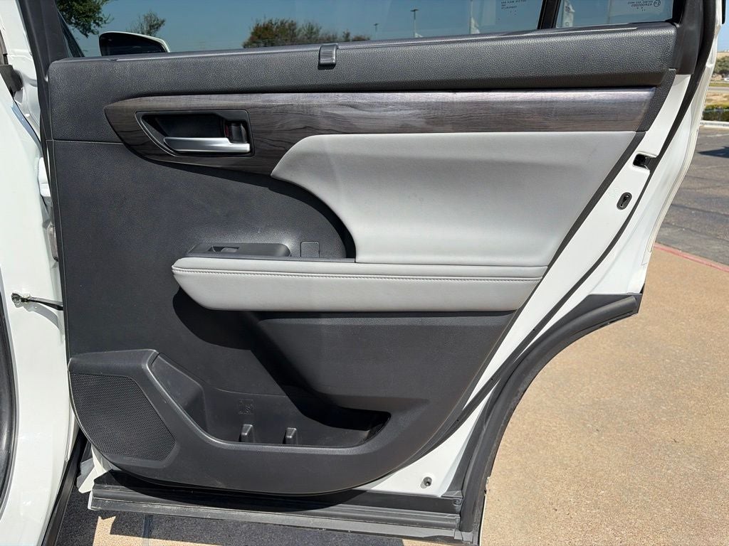 2023 Toyota Highlander Limited