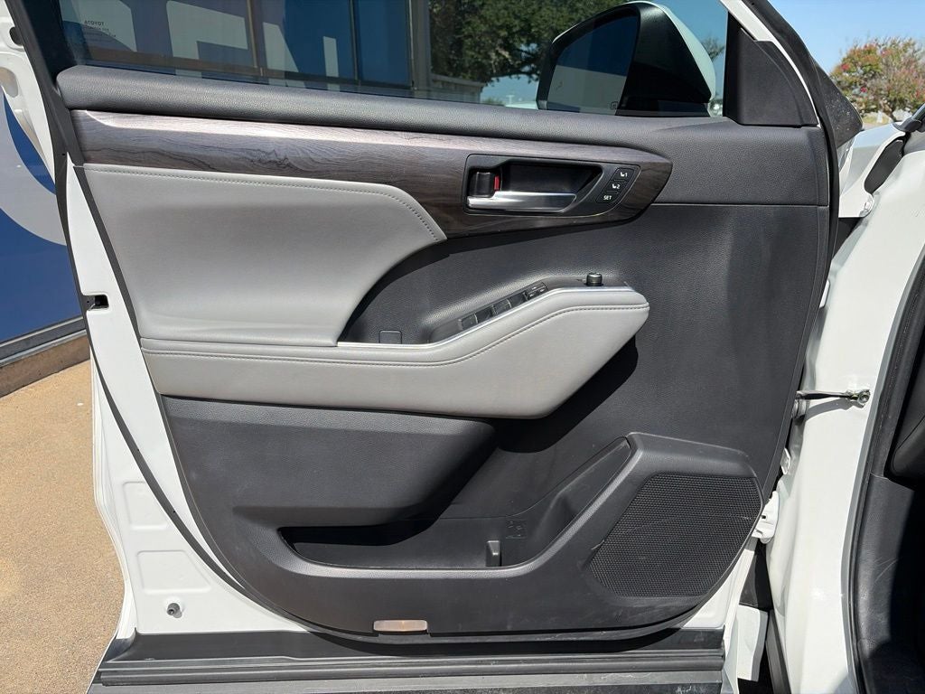 2023 Toyota Highlander Limited
