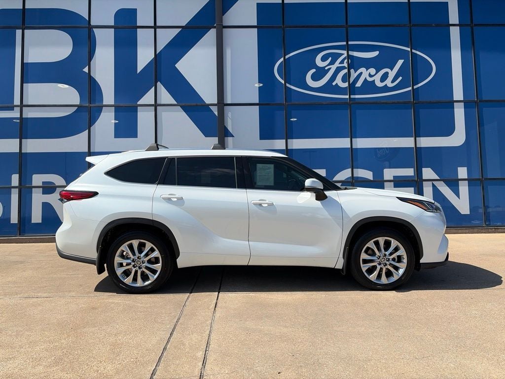 2023 Toyota Highlander Limited