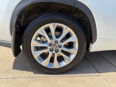 2023 Toyota Highlander Limited